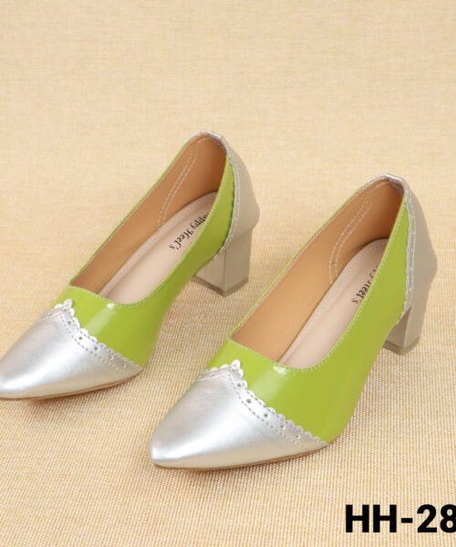 Beaded Low Cut Uppers Pointed Toe Chunky Pumps