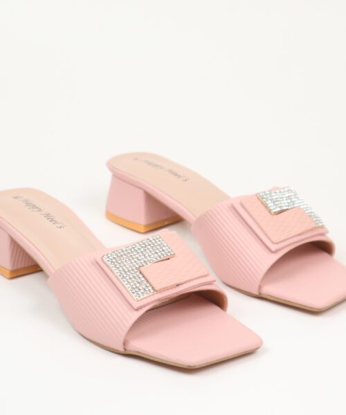 Women Solid Buckled Block Sandals