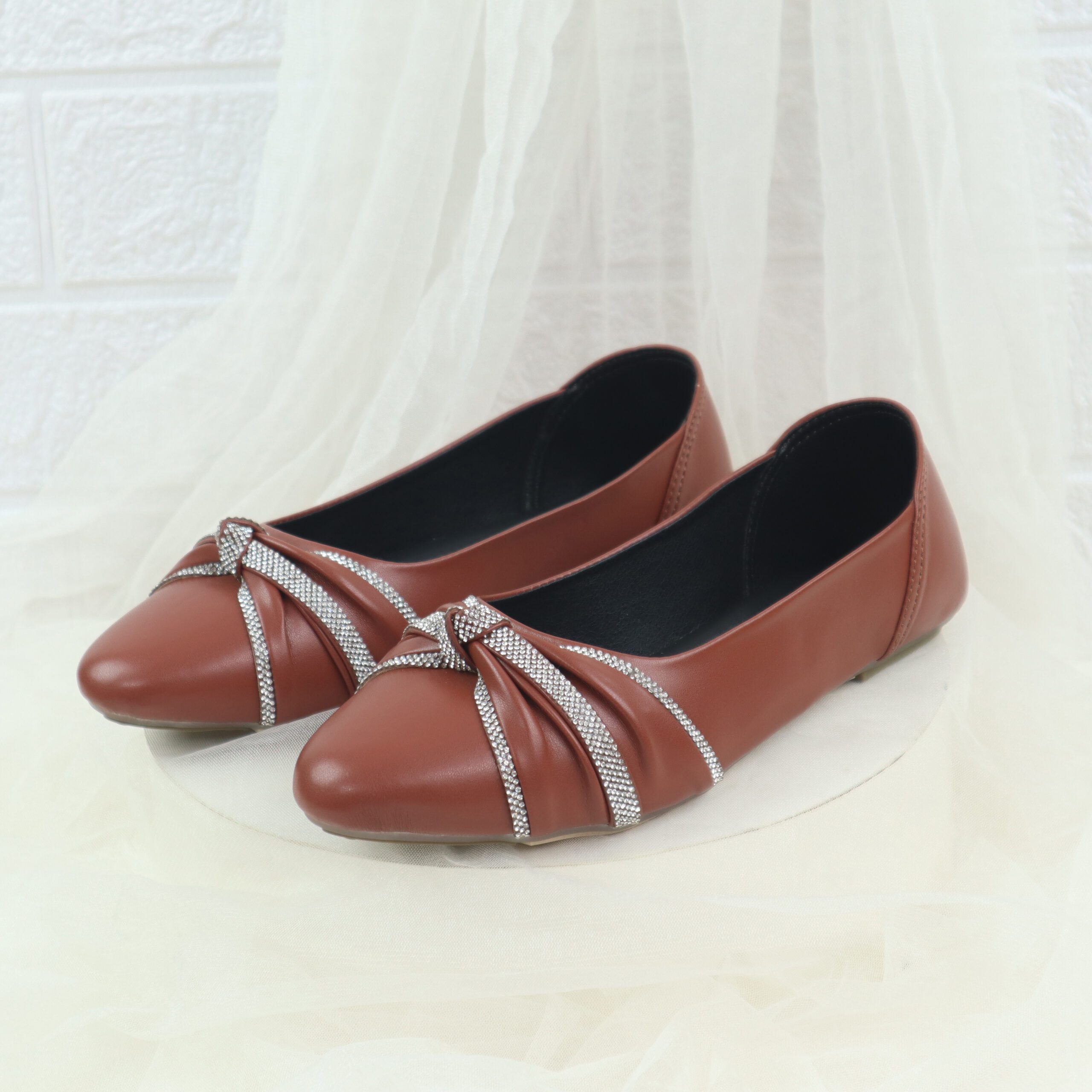 Embellished Ballerina Shoes-HH-315